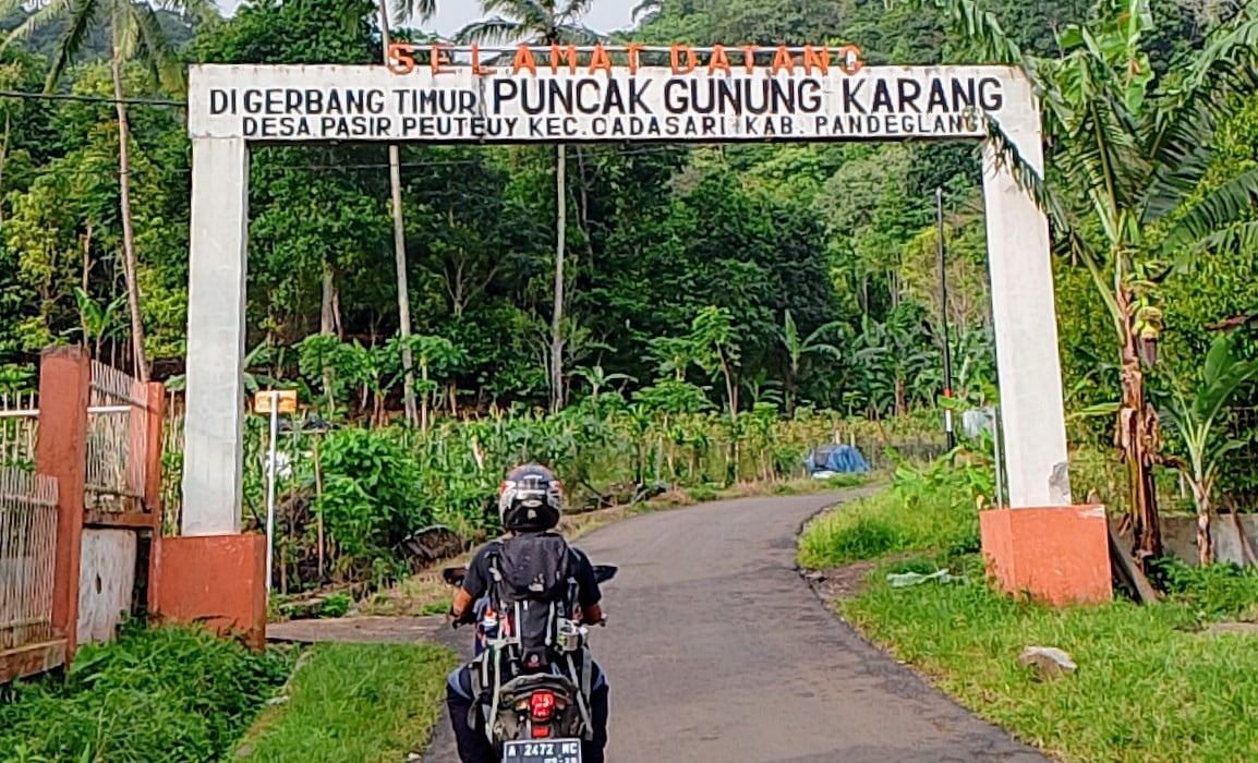 Gunung Karang